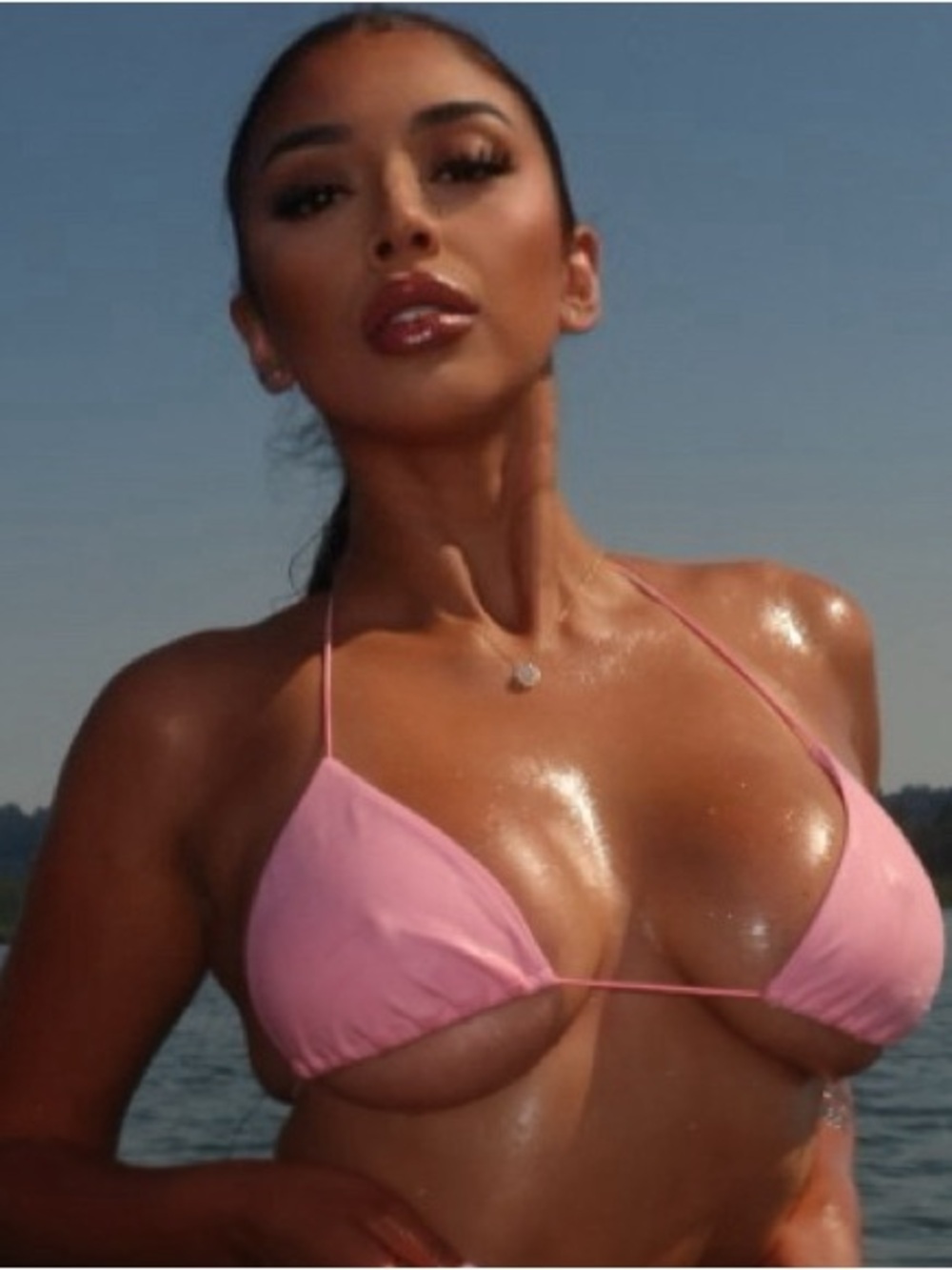 Skini Pink Triangle Bikini Top - Lightweight Adjustable Strings. “ Rosita set “ - Picture 2 of 5